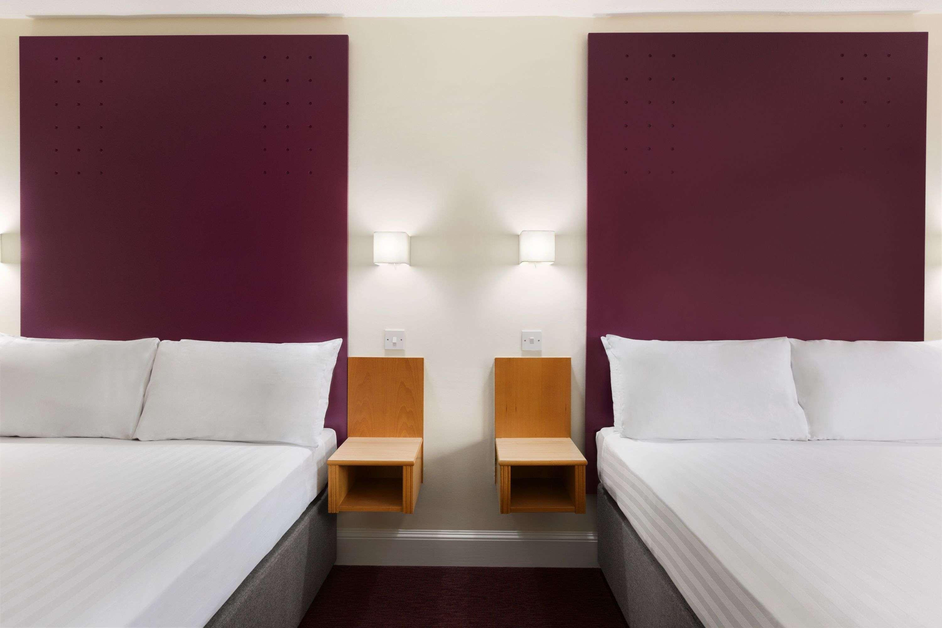 Days Inn Μέιντστοουν Εξωτερικό φωτογραφία