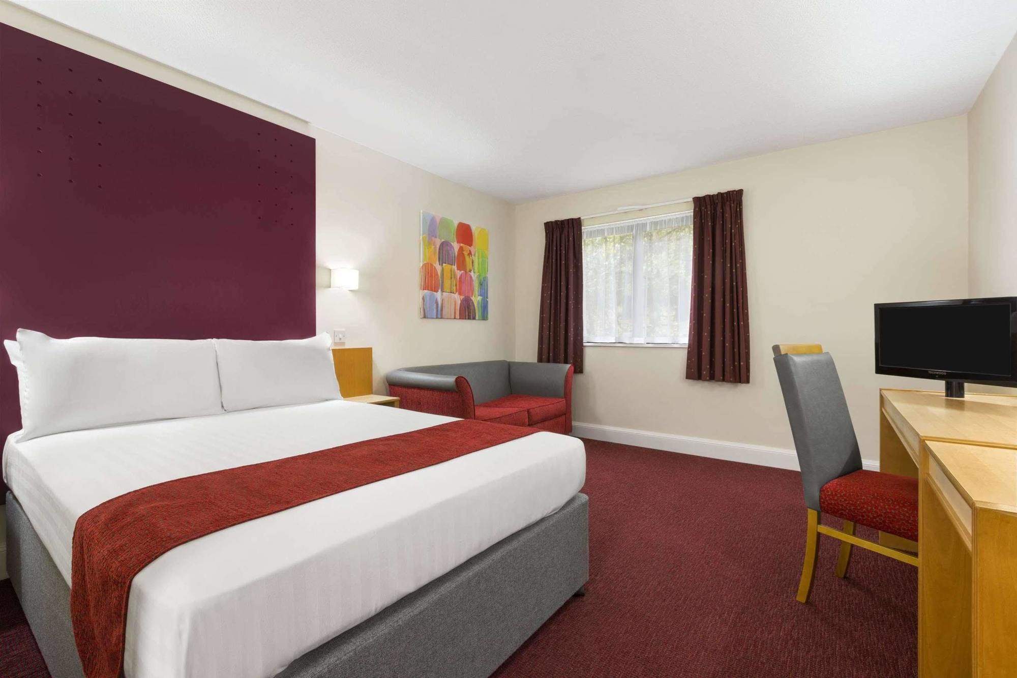 Days Inn Μέιντστοουν Εξωτερικό φωτογραφία